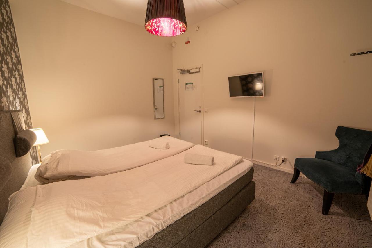 Hostel Fyristorg อุปซอลา ภายนอก รูปภาพ