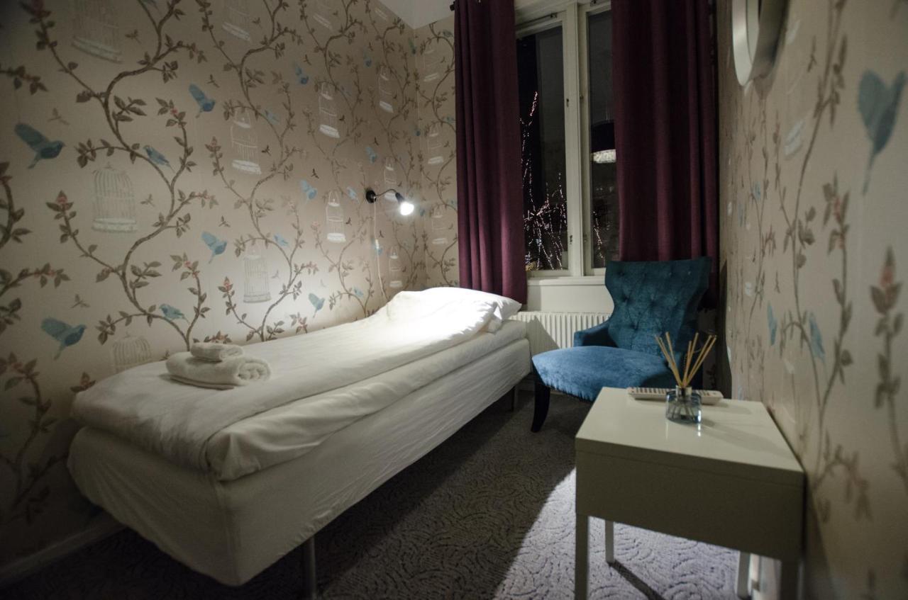 Hostel Fyristorg อุปซอลา ภายนอก รูปภาพ
