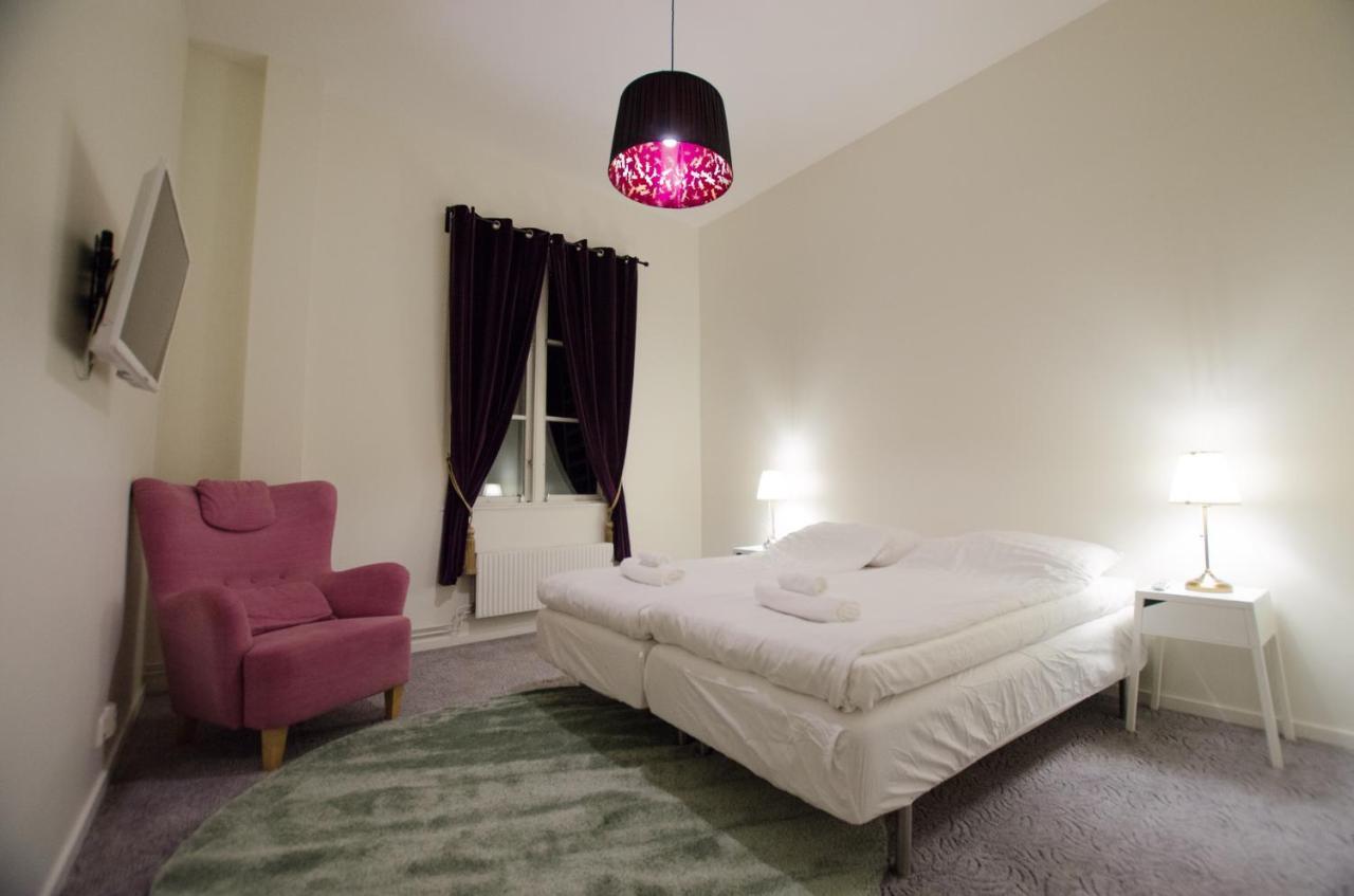Hostel Fyristorg อุปซอลา ภายนอก รูปภาพ