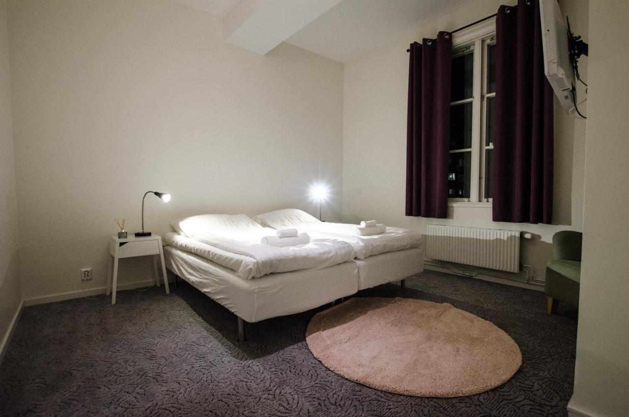 Hostel Fyristorg อุปซอลา ภายนอก รูปภาพ