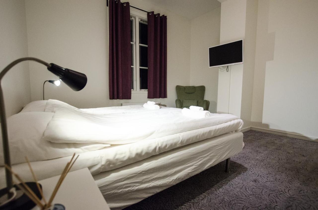 Hostel Fyristorg อุปซอลา ภายนอก รูปภาพ