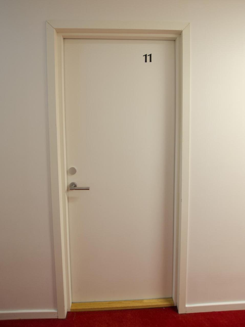 Hostel Fyristorg อุปซอลา ภายนอก รูปภาพ